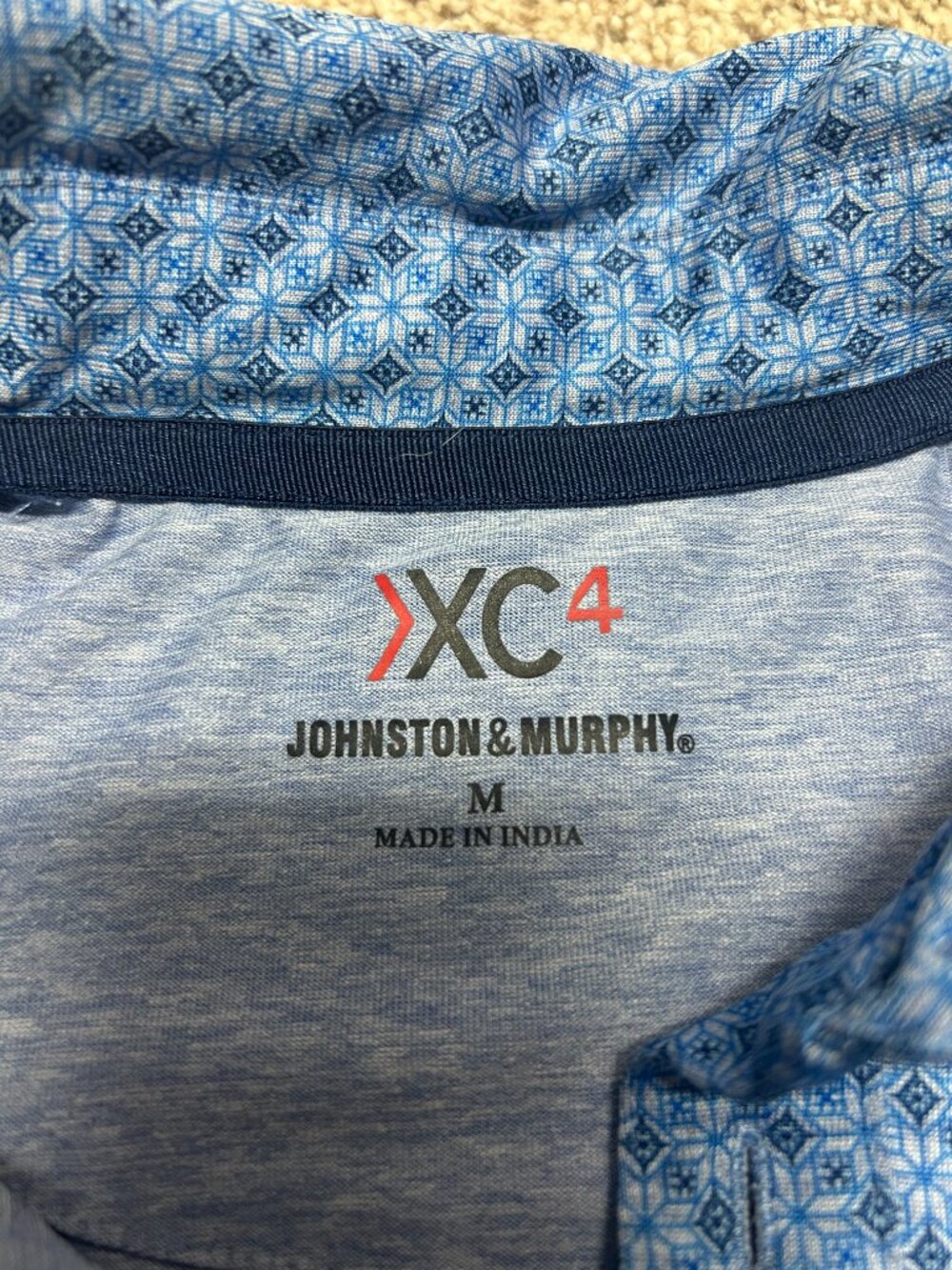 Johnston & Murphy Men's XC4 Performance Polo Size Medium - Picture 2 of 3